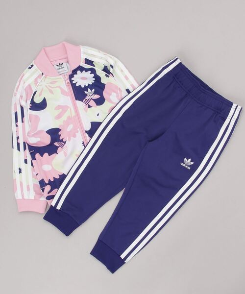 adidas（アディダス）の「フラワープリントSSTセットアップ（上下