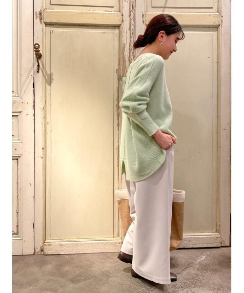 BEARDSLEY（ビアズリー）の「Vネックニット（ニット/セーター・レディース・ピンク/グリーン・FREE）」の11枚目の写真