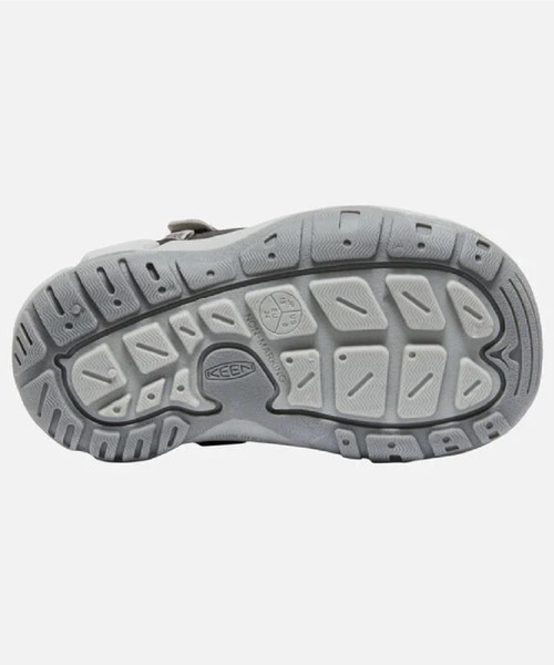 KEEN（キーン）の「KNOTCH HOLLOW / ノッチ ホロー / キッズ スニーカー（スニーカー・キッズ・ブラック・16cm/18.5cm/17cm/15cm/18cm/19.5cm）」の7枚目の写真
