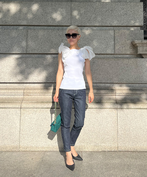 JENNE(ジェンヌ)の「リボン付き 2wayノースリーブニット(ニット/セーター・レディース・ブラック/ホワイト・SMALL/LARGE/MEDIUM)」の20枚目の写真