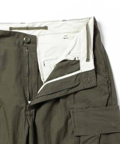 BEAMS PLUS(ビームスプラス)の「BEAMS PLUS / リップストップ ミリタリー6P パンツ(カーゴパンツ・メンズ・オリーブ・SMALL/MEDIUM/LARGE/X-LARGE)」の17枚目の写真