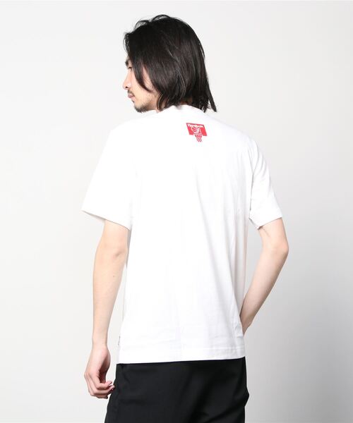 Reebok（リーボック）の「ブラックアイパッチ ショートスリーブ Tシャツ / BlackEye Patch Short Sleeve T-Shirt /（Tシャツ/カットソー・メンズ・ホワイト/ブラック・LARGE/SMALL/MEDIUM/XXX-LARGE/X-SMALL/XX-LARGE/X-LARGE）」の11枚目の写真