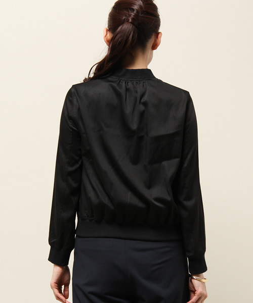 ELFORBR（エルフォーブル）の「テンセルナイロンリブブルゾン（ブルゾン・レディース・カーキオリーブ/ブラック/ベージュ・36/38）」の15枚目の写真