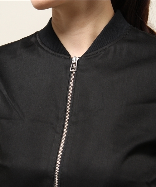 ELFORBR（エルフォーブル）の「テンセルナイロンリブブルゾン（ブルゾン・レディース・カーキオリーブ/ブラック/ベージュ・36/38）」の8枚目の写真