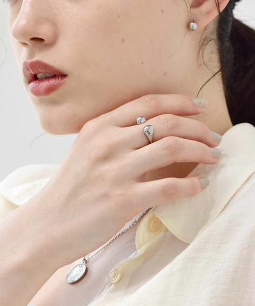 LHME（エルエイチエムイー）の「LHME プランプドロップリング/サージカルステンレス316L（金属アレルギー対応）（リング・レディース・シルバー/ゴールド・9号/11号/13号/15号）」の18枚目の写真