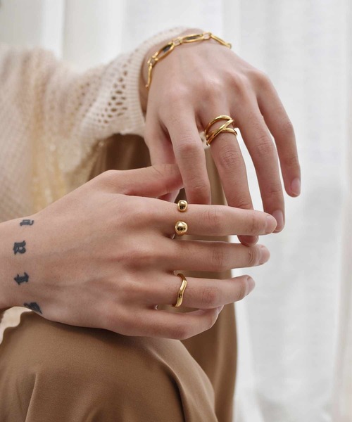 LHME（エルエイチエムイー）の「LHME プランプドロップリング/サージカルステンレス316L（金属アレルギー対応）（リング・レディース・シルバー/ゴールド・9号/11号/13号/15号）」の13枚目の写真