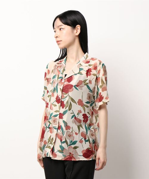 SpRay（スプレイ）の「花柄オープンカラーシャツ（シャツ/ブラウス・レディース・ブラック/オフホワイト/ブルー・FREE）」の12枚目の写真