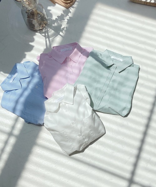 AS KNOW AS plus（アズノゥアズプラス）の「●Wポケットシンプル5分袖シャツ（シャツ/ブラウス・レディース・オフホワイト/グリーン系その他/ブルー系その他/ピンク系その他・FREE）」の9枚目の写真