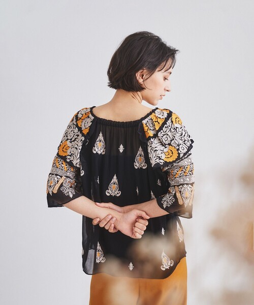 GRACE CONTINENTAL（グレースコンチネンタル）の「キカフリルトップ