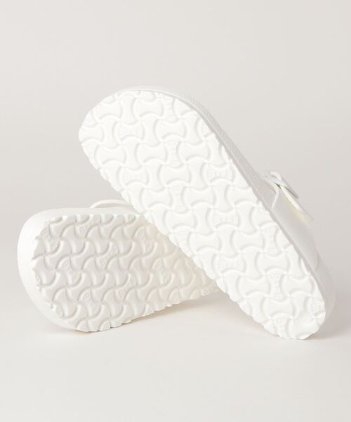 BIRKENSTOCK（ビルケンシュトック）の「ビルケンシュトック BIRKENSTOCK GIZEH EVA（サンダル・メンズ・ホワイト・23.0cm/26.5cm/26.0cm/24.5cm/27.0cm/24.0cm/25.0cm）」の3枚目の写真