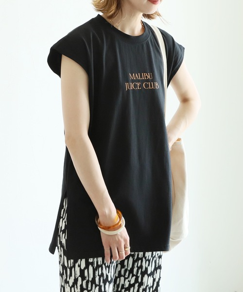 reca（レカ）の「フレンチスリーブチビロゴTシャツ（Tシャツ/カットソー・レディース・ブラック/オフホワイト/オレンジ/グリーン・FREE）」の9枚目の写真