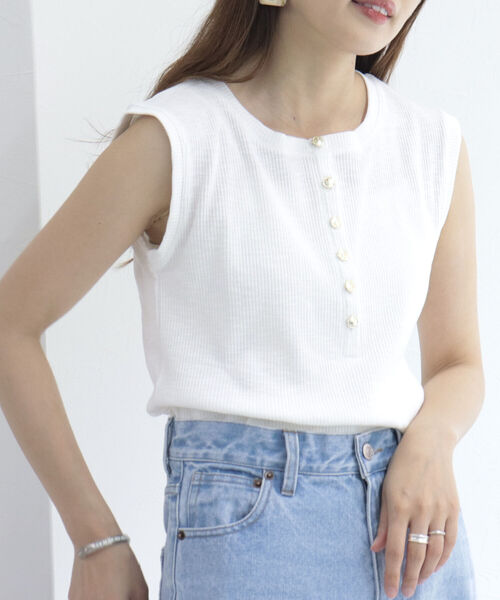 fredy emue（フレディエミュ）の「リブヘンリーネック フレンチプルオーバーカットソー（Tシャツ/カットソー・レディース・オフホワイト/ブルー/チャコールグレー・38）」の7枚目の写真