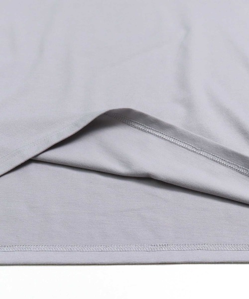 PLAYBOY（プレイボーイ）の「PLAYBOY ワンポイントロゴ刺繍Tシャツ ハーフパンツ セットアップ（Tシャツ/カットソー・メンズ・ブラック/グレー・M/L/XL）」の4枚目の写真