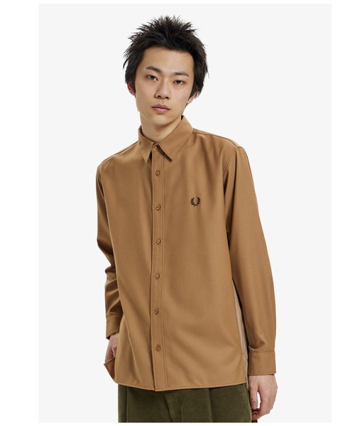 FRED PERRY（フレッドペリー）の「Mix Panneled Shirt（シャツ/ブラウス・メンズ・ブラック/ベージュ・S/L/M）」の15枚目の写真