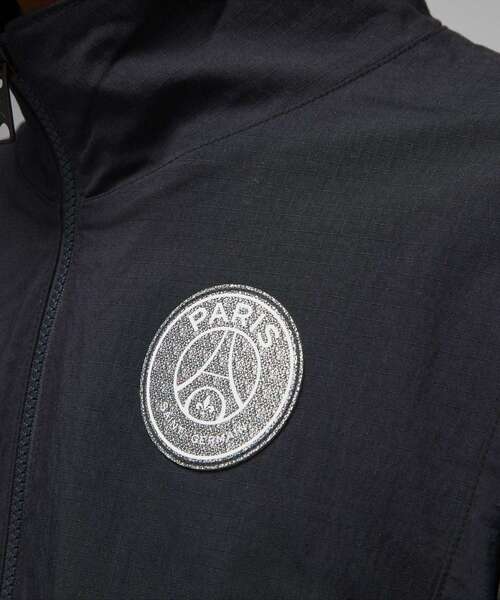 JORDAN BRAND（ジョーダンブランド）の「パリ サンジェルマン メンズ アンセム ジャケット / Paris Saint-Germain Men's Anthem Jacket（ナイロンジャケット・メンズ・ブラック・XS/XL/M/S/L）」の4枚目の写真