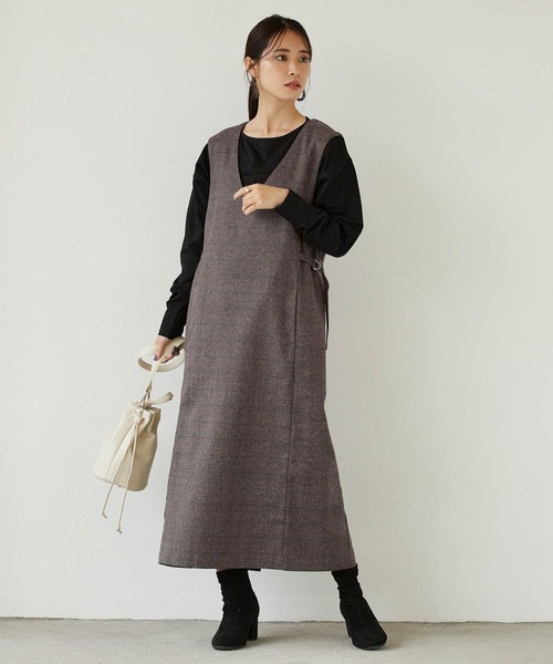 NICOLE white(ニコルホワイト)の「サイドベルトチェックワンピース(ジャンパースカート・レディース・ブラウン/チャコール・FREE)」の14枚目の写真