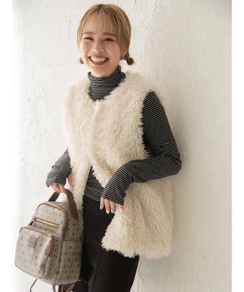 JUMELLE(ジュメロ)の「【極暖】ボーダーフィンガータートル | 真冬 防寒(Tシャツ/カットソー・レディース・アイボリー/ブラック/ホワイト/グレー・MEDIUM)」の5枚目の写真