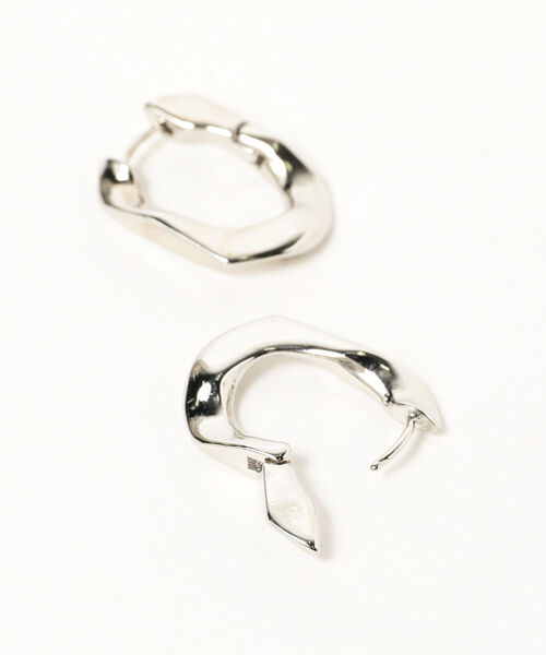 Ray BEAMS(レイビームス)の「Ray BEAMS / キヘイ ナカオレ ピアス(ピアス(両耳用)・レディース・シルバー/ゴールド・ONE SIZE)」の5枚目の写真