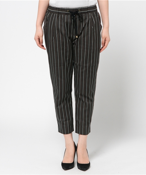 DISCOAT(ディスコート)の「【Discoat】レジメストライプテーパードパンツ(その他パンツ・レディース・アイボリー/チャコールグレー・MEDIUM/LARGE)」の3枚目の写真