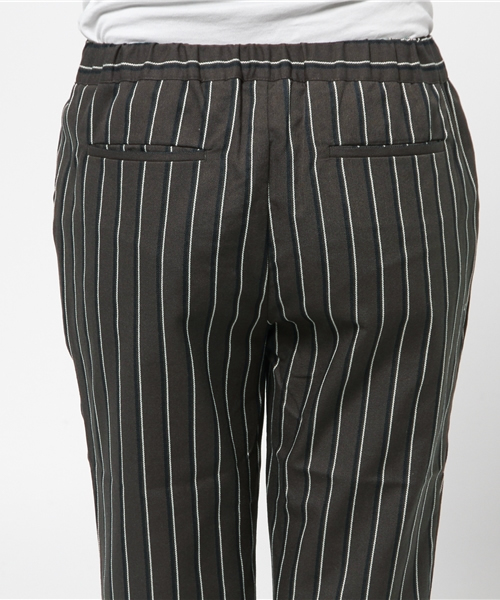 DISCOAT(ディスコート)の「【Discoat】レジメストライプテーパードパンツ(その他パンツ・レディース・アイボリー/チャコールグレー・MEDIUM/LARGE)」の7枚目の写真