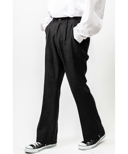 Beno（ビーノ）の「モールスキン センタープレス フレア スラックス（スラックス・メンズ・ブラック/グリーン/チャコールグレー/イエロー・M/L）」の2枚目の写真