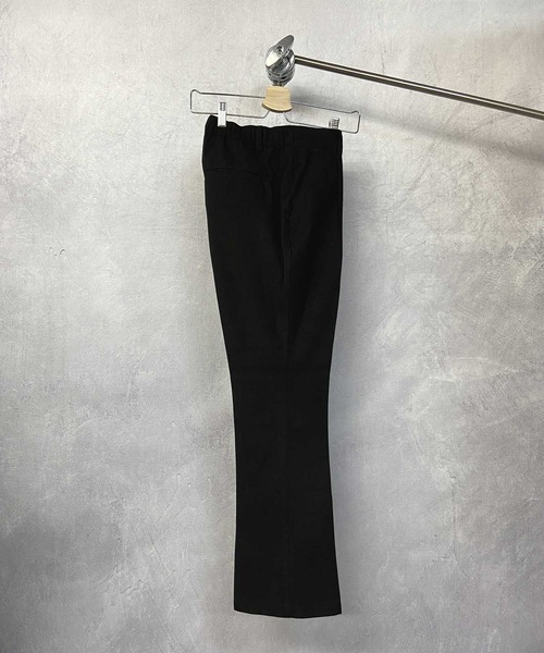 Beno（ビーノ）の「モールスキン センタープレス フレア スラックス（スラックス・メンズ・ブラック/グリーン/チャコールグレー/イエロー・M/L）」の6枚目の写真