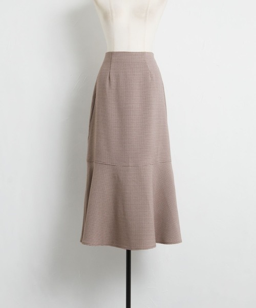 tocco closet(トッコ クローゼット)の「千鳥チェック柄マーメイドフレアスカート(スカート・レディース・ブラウン/ピンク・M)」の15枚目の写真