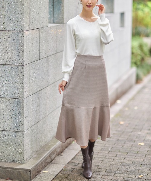 tocco closet(トッコ クローゼット)の「千鳥チェック柄マーメイドフレアスカート(スカート・レディース・ブラウン/ピンク・M)」の3枚目の写真