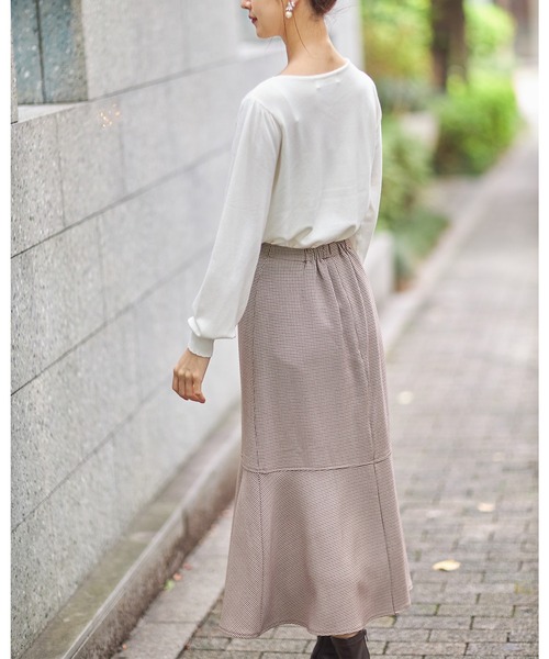 tocco closet(トッコ クローゼット)の「千鳥チェック柄マーメイドフレアスカート(スカート・レディース・ブラウン/ピンク・M)」の7枚目の写真