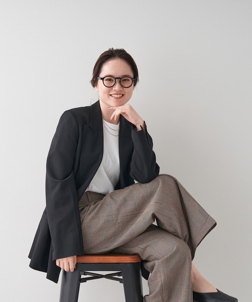 UNITED ARROWS(ユナイテッドアローズ)の「ボストン型 メガネ|ユナイテッドアローズ|Zoff|UNITED ARROWS DRESS UP|太縁メガネ|黒縁メガネ(メガネ・メンズ・ブラック/ベージュ・FREE)」の15枚目の写真