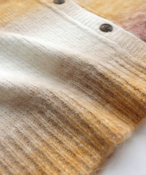 andme（アンドミー）の「グラデーション長袖ニットカーディガン（カーディガン/ボレロ・レディース・グリーン系その他/イエロー系その他/オレンジ系その他・FREE）」の22枚目の写真