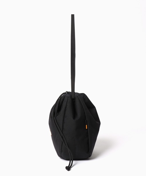 KELTY（ケルティ）の「KELTY/ケルティ REVERSIBLE KINCHAKU ショルダーバッグ 巾着バッグ（ショルダーバッグ・メンズ・オリーブ/タン/ブラウン/ブラック/セージグリーン・FREE）」の6枚目の写真