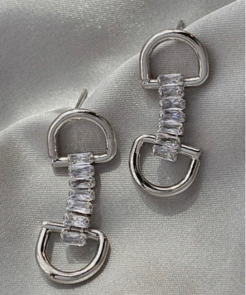 Burner（バーナー）の「【OKUOKU　0909】 シャイニーリングピアス oku-pierce-649971102282-64（ピアス（両耳用）・レディース・A/B・FREE）」の2枚目の写真