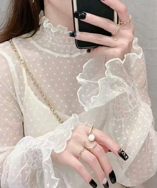 Loueme（ルエム）の「【23S/S 春夏新作】ドットチュールシャーリングブラウス（シャツ/ブラウス・レディース・ブラック/アイボリー/ホワイト・FREE）」の5枚目の写真