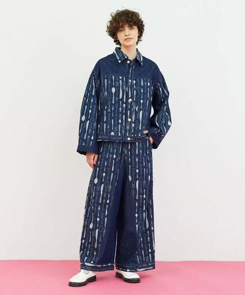 FRAPBOIS（フラボア）の「カトラリーデニム デニムジャケット（デニムジャケット・レディース・サックスブルー/ネイビー・2/1）」の4枚目の写真