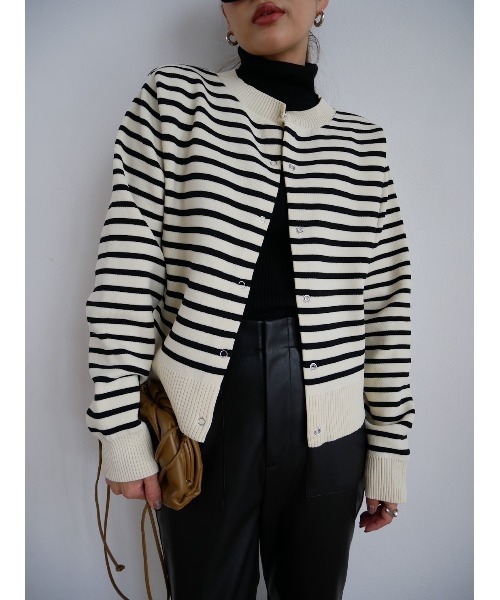 TRUNC(トランクエイティーエイト)の「3WAY Snap Knit Cardigan(カーディガン/ボレロ・レディース・ホワイト×ブラック/ブラック・FREE)」の1枚目の写真