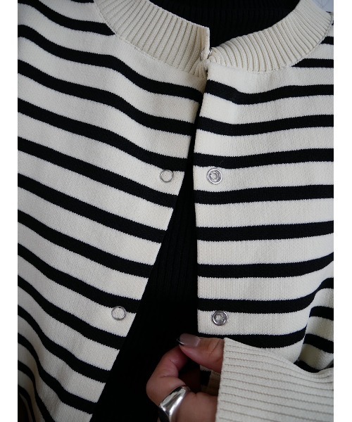 TRUNC(トランクエイティーエイト)の「3WAY Snap Knit Cardigan(カーディガン/ボレロ・レディース・ホワイト×ブラック/ブラック・FREE)」の8枚目の写真