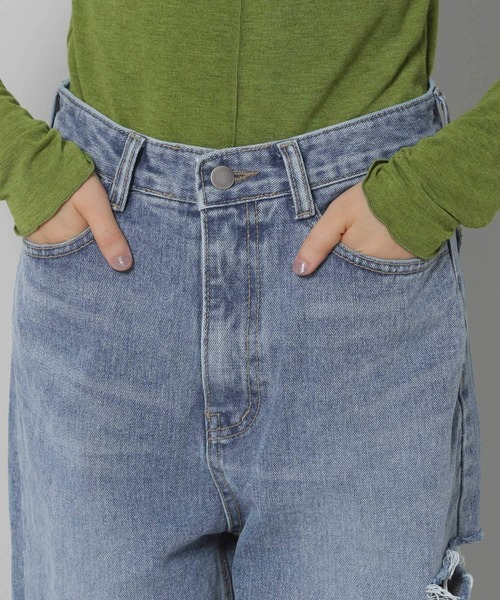 ALAND（エーランド）の「3.3 Field Trip／リップドワイドパンツ　2193366（デニムパンツ・レディース・ブルー・SMALL/MEDIUM）」の7枚目の写真