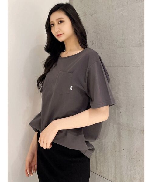 GYDA（ジェイダ）の「NOSTALGIC ポケットBIG Tシャツ（Tシャツ/カットソー・レディース・グリーン/チャコールグレー/オフホワイト・FREE）」の6枚目の写真