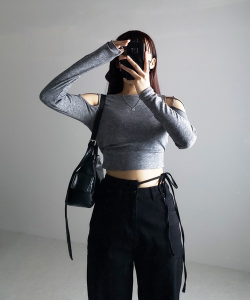 me+em select(ミームセレクト)の「【 4color 】カットアウトサイドリボンウォッシュストレートデニム(デニムパンツ・レディース・ブルー/アイボリー/ブラック/ダークブラック・LARGE/SMALL/X-LARGE/MEDIUM/X-SMALL)」の10枚目の写真