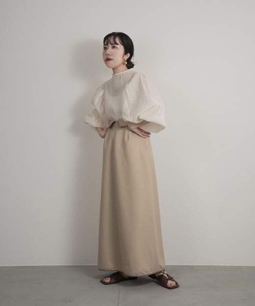 lawgy（ラウジー）の「change waist design skirt（スカート・レディース・モカ/ライトベージュ・FREE）」の4枚目の写真