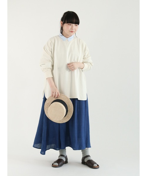 Samansa Mos2(サマンサ モスモス)の「ピグメント加工ゆるロングTシャツ(Tシャツ/カットソー・レディース・グリーン/チャコール/キナリ/イエロー・フリ-)」の6枚目の写真
