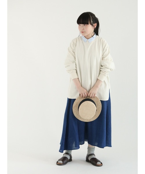 Samansa Mos2(サマンサ モスモス)の「ピグメント加工ゆるロングTシャツ(Tシャツ/カットソー・レディース・グリーン/チャコール/キナリ/イエロー・フリ-)」の7枚目の写真