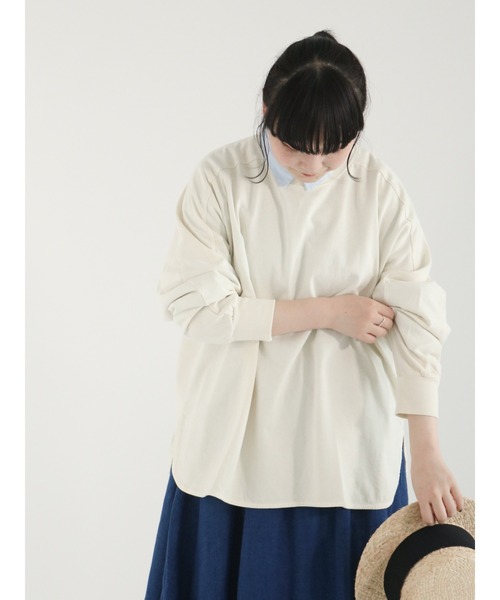 Samansa Mos2(サマンサ モスモス)の「ピグメント加工ゆるロングTシャツ(Tシャツ/カットソー・レディース・グリーン/チャコール/キナリ/イエロー・フリ-)」の9枚目の写真