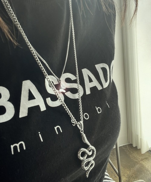 minsobi（ミンソビ）の「グリッターバタフライネックレス 蝶モチーフペンダント（ネックレス・メンズ・シルバー・FREE）」の8枚目の写真