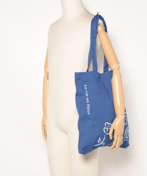 a.depeche（アデペシュ）の「トートバッグ　decorer tote flower（トートバッグ・レディース・ブルー・FREE）」の6枚目の写真