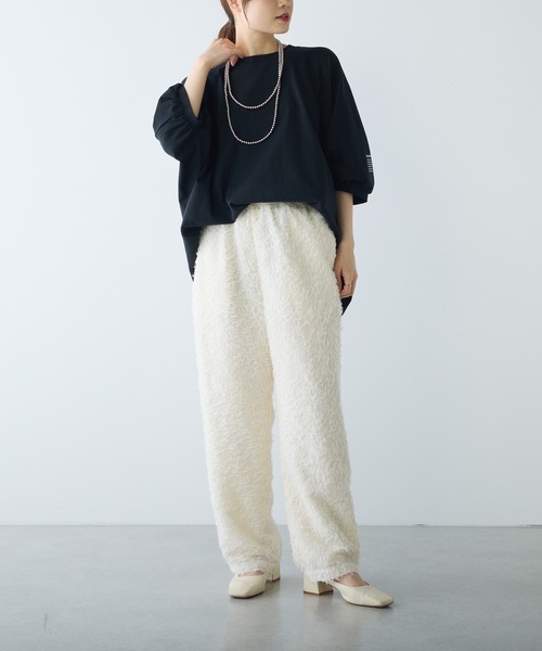PUAL CE CIN（ピュアルセシン）の「ワンポイントプリントチュニックTシャツ（Tシャツ/カットソー・レディース・オフホワイト/ブラック/グレイッシュベージュ・FREE）」の11枚目の写真