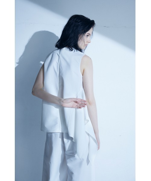セール】【PLUS】ASYMMETRY HEM BLOUSE/【PLUS】アシンメトリーヘム