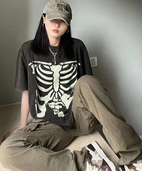 ARULE（アルール）の「『ARULE/アルール』スカルプリントピグメントTEE 【CN】（Tシャツ/カットソー・メンズ・ブラック・L）」の4枚目の写真