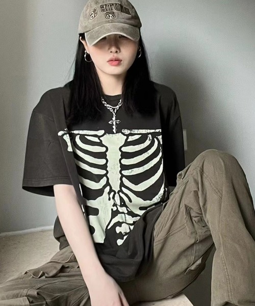 ARULE（アルール）の「『ARULE/アルール』スカルプリントピグメントTEE 【CN】（Tシャツ/カットソー・メンズ・ブラック・L）」の3枚目の写真
